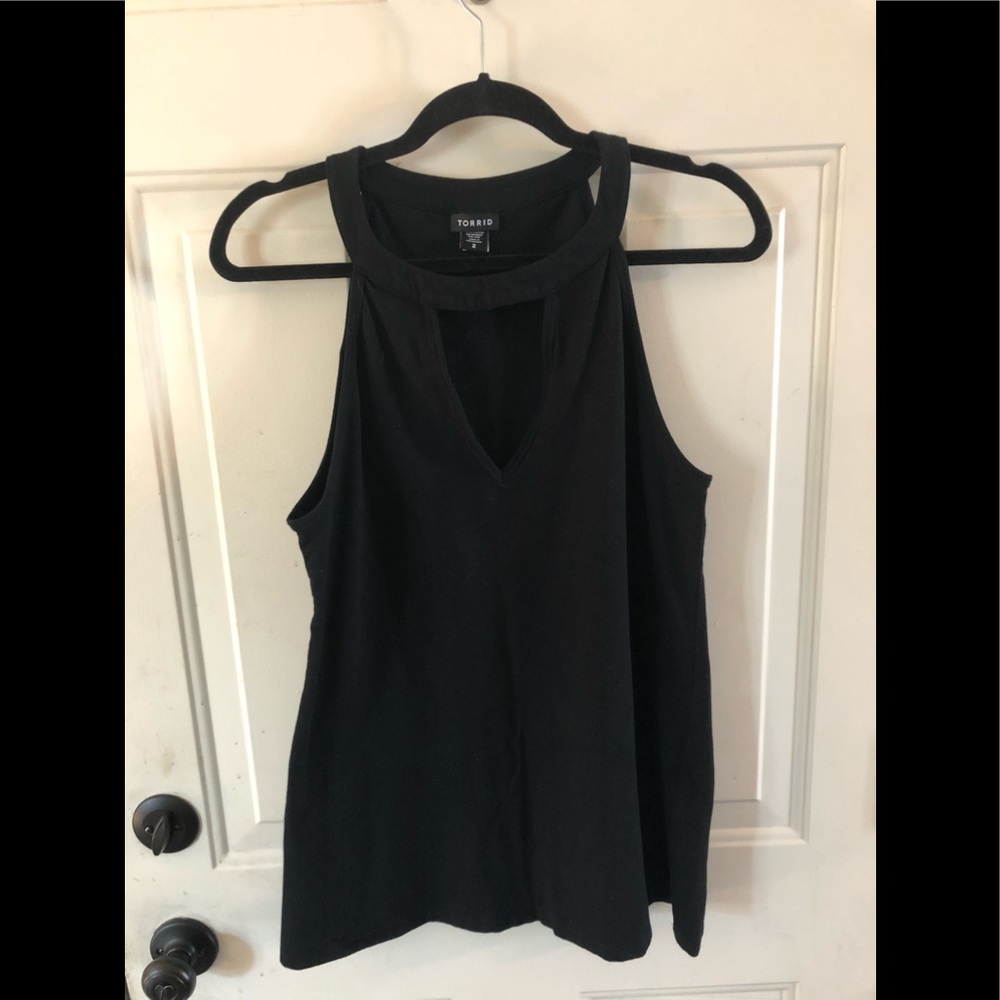 Foxy Torrid Keyhole Tank